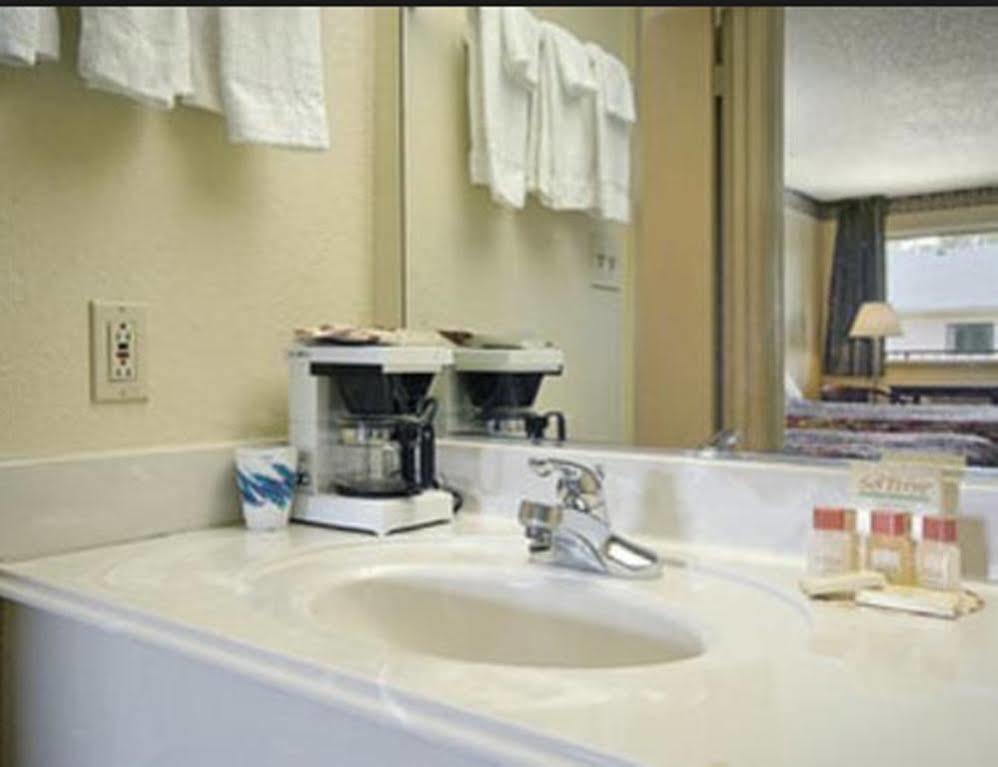 Red Roof Inn Mobile North - Saraland Esterno foto